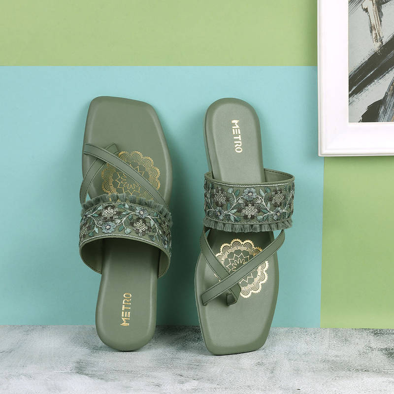 Metro Women Green Flats (EURO 36)