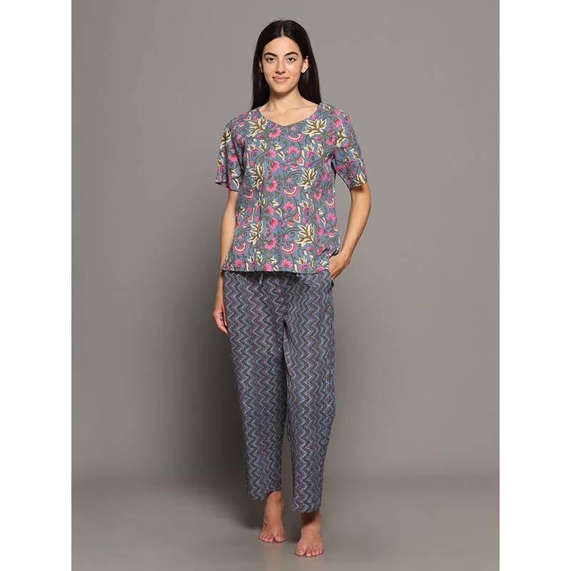 BREATH:ABLES Women Cotton Printed Co-Ord Set Multi-Color (S/M)