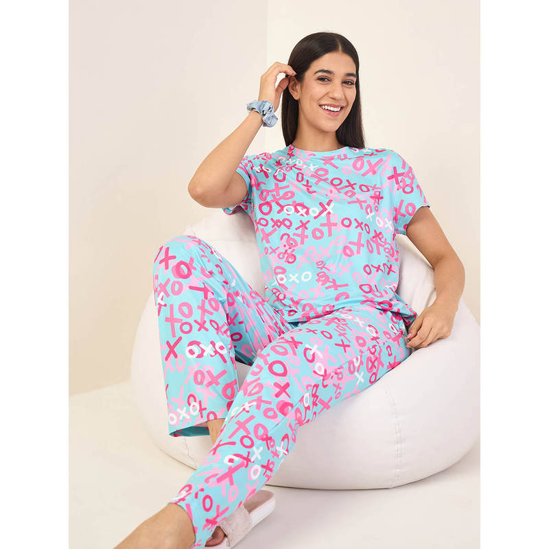Sweet Dreams Turquoise Printed Regular Fit T-shirt and Pyjama (S)