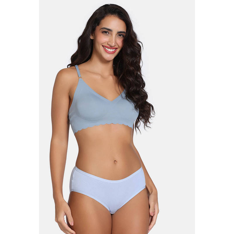 Zivame Blue Solid Regular Fit Bralette (L)