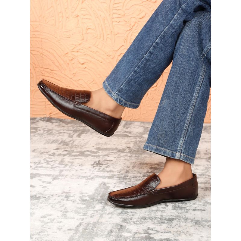 Teakwood Men'S Brown Croco-Textured Leather Loafers (UK 8)