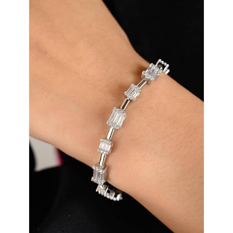 METALM 925 Silver Tennis Bracelet With Baguette Cut Cz Diamonds In White Gold Finish (6 Inches)