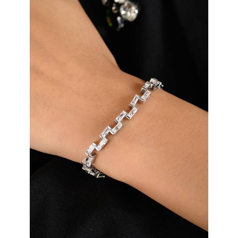 METALM 925 Silver Zig Zag Tennis Bracelet With Baguette Cz Diamonds (6 Inches)