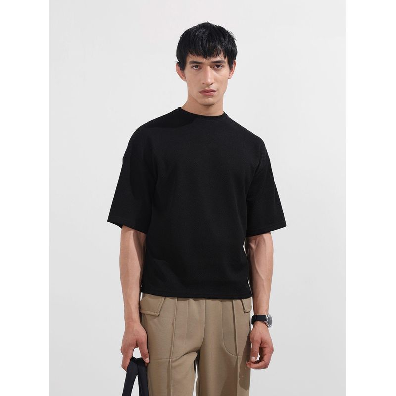 The Indian Garage Co Men Black Textured T-Shirt (M)
