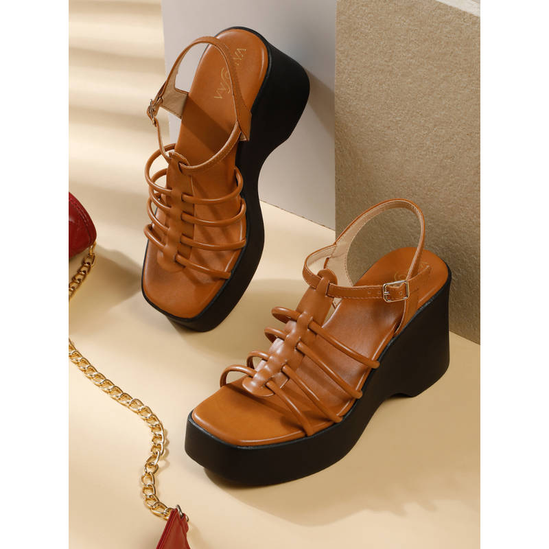 VALIOSAA Women Tan Buckle Wedges (EURO 38)