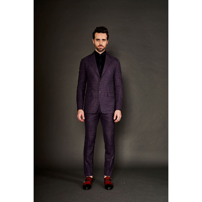 Arjun Kilachand Checks Suit (Set of 2) (S)