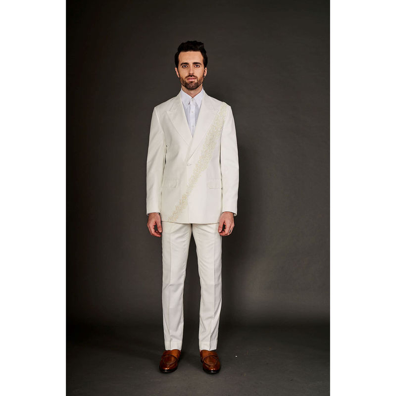 Arjun Kilachand Embroidered Suit (Set of 2) (S)