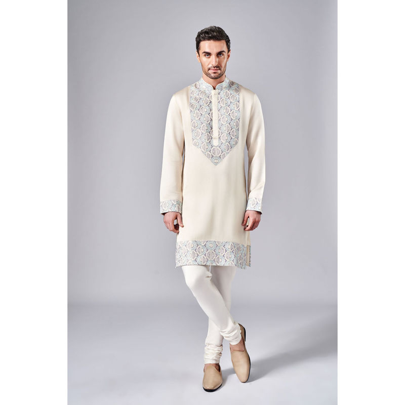 Arjun Kilachand Embroidered Kurta (Set of 2) (S)