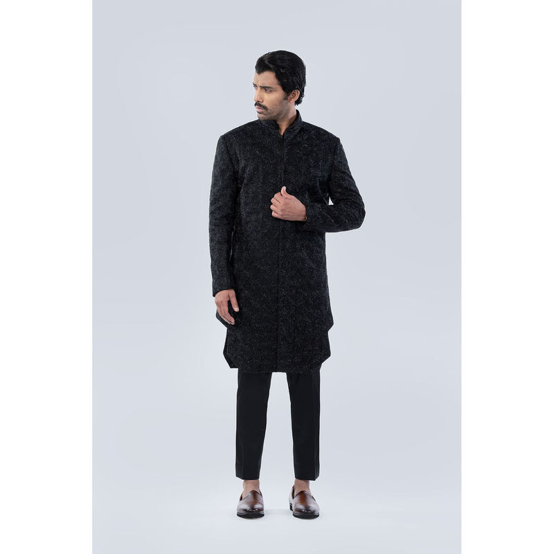 Arjun Kilachand Bead and Thread Work Embroidered Sherwani (Set of 2) (S)