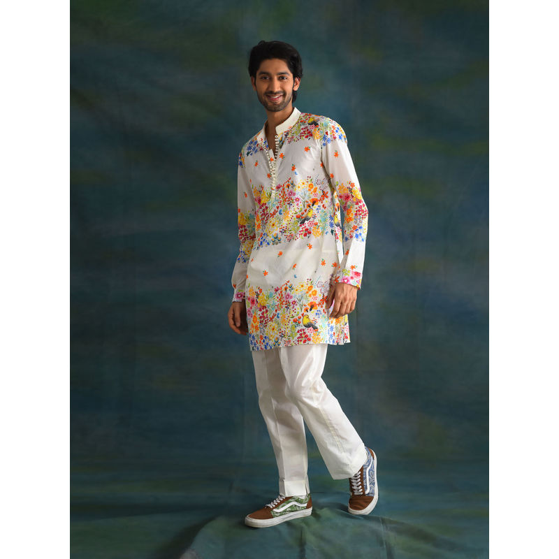 Blushing Couture by Shafali Cream Printed Men Kurta (Set of 2) (2XL)