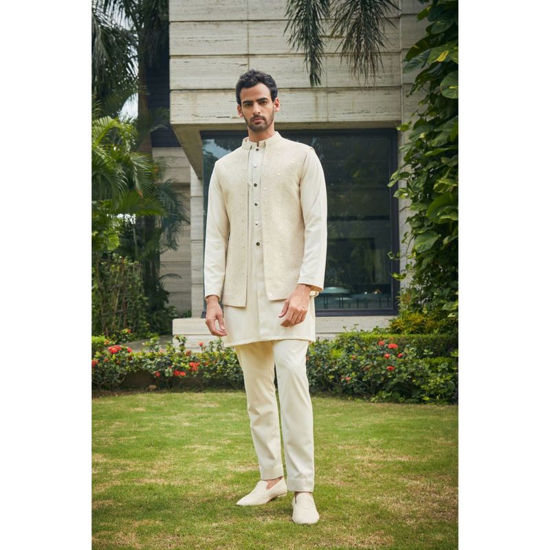 Bohame Harit Beige Nehru Jacket and Kurta with Pant (Set of 3) (XS)
