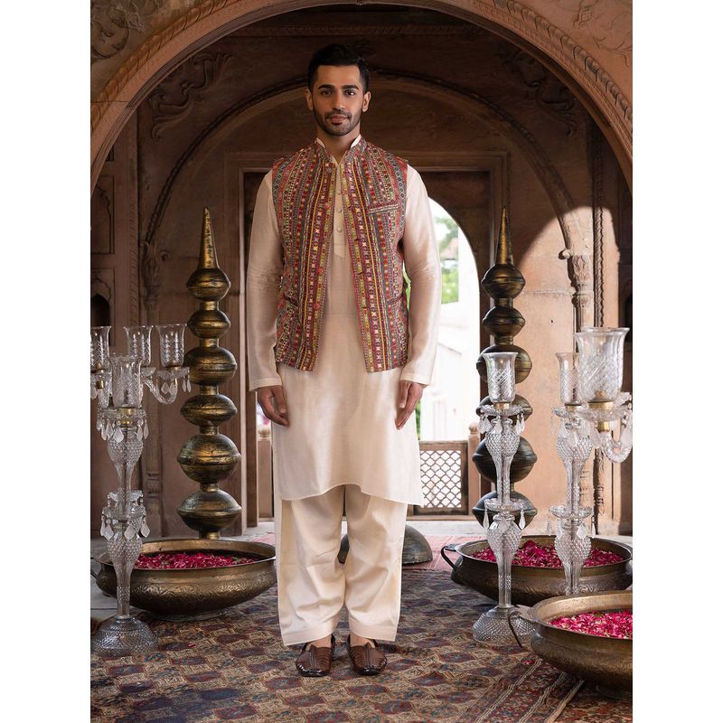 Chhavvi Aggarwal Men Beige Printed Bundi (Set of 3) (XS)