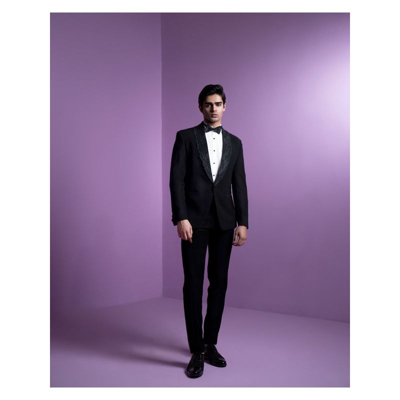 CONTRAST BY PARTH Black Eternal Eclipse Tuxedo (Set of 5) (XS)