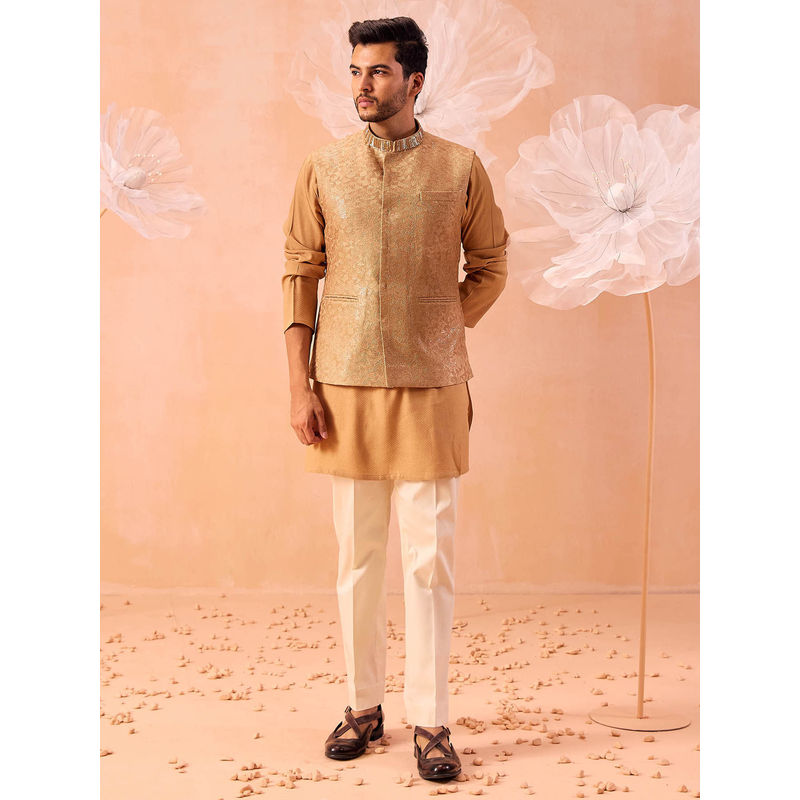 CONTRAST BY PARTH Brown Khwaab Nehru Jacket with Kurta and Pant (Set of 3) (XS)