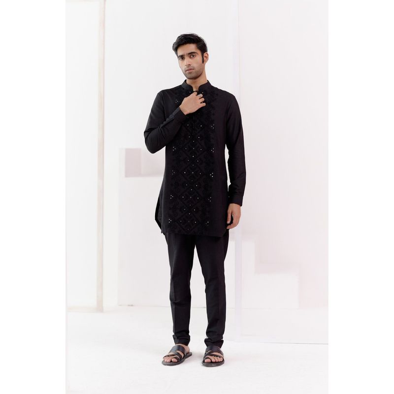 Devnaagri Black Cotton Silk Blend Fully Embroidered Kurta (Set of 2) (S)
