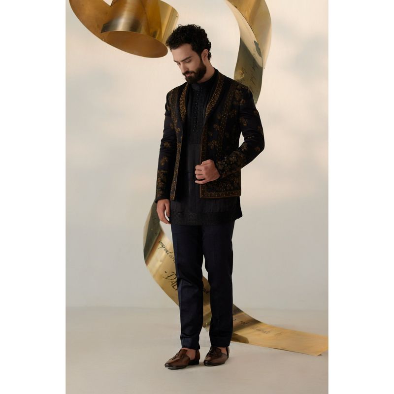 Jatin Malik Black & Gold Short Jacket with Kurta Trouser (Set of 3) (XS)