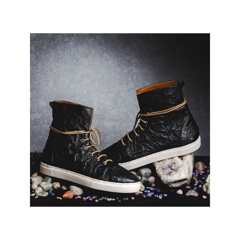 Kavith Sainaani Black Crinkle Sneakers (Pack of 2) (UK 5)