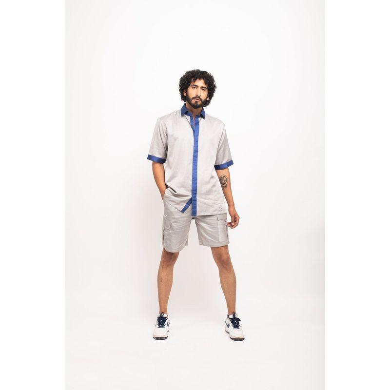 NEORA BY NEHAL CHOPRA Grey Solid Shorts (XS)