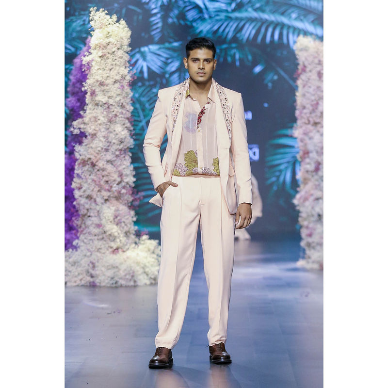 Nirmooha Pink Embroidered Blazer (XS)