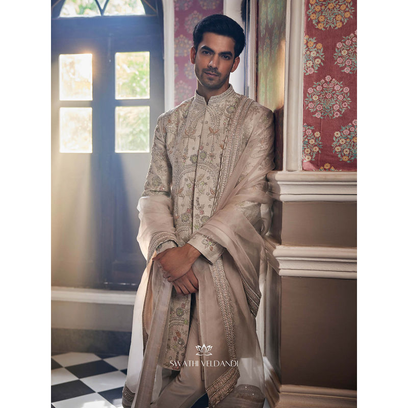SWATHI VELDANDI Whisper Embellished Sherwani with Trouser and Dupatta (Set of 3) (S)