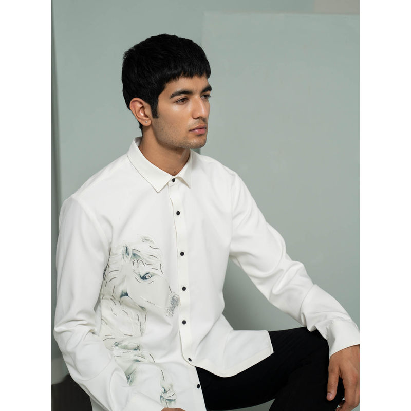 Varun Chakkilam White Embroidered Horse Shirt (M)