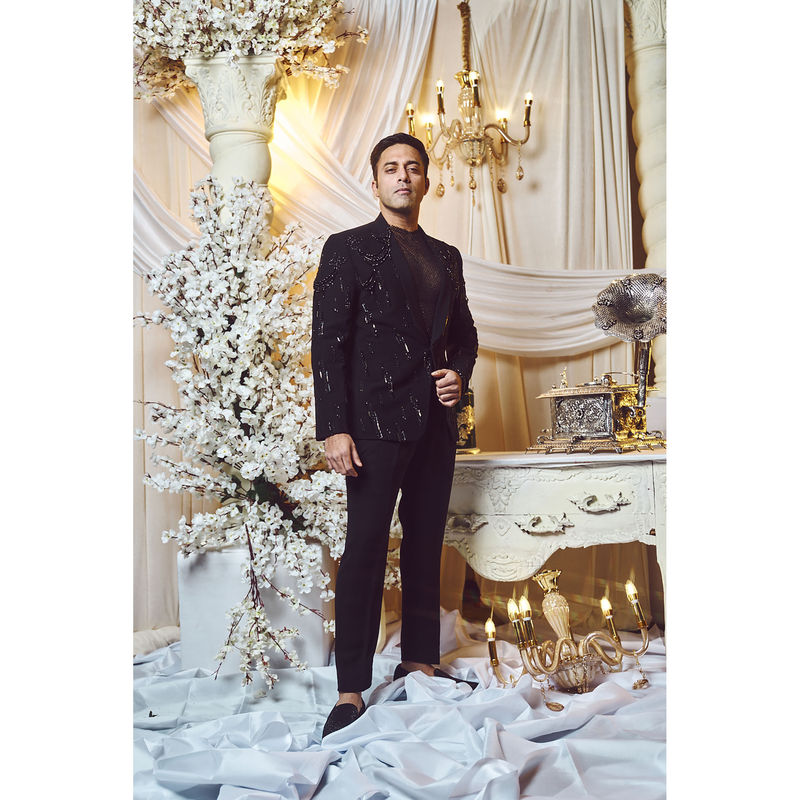 Varun Chakkilam Ebony Black Chandelier Blazer Inner with Trouser (Set of 3) (XS)