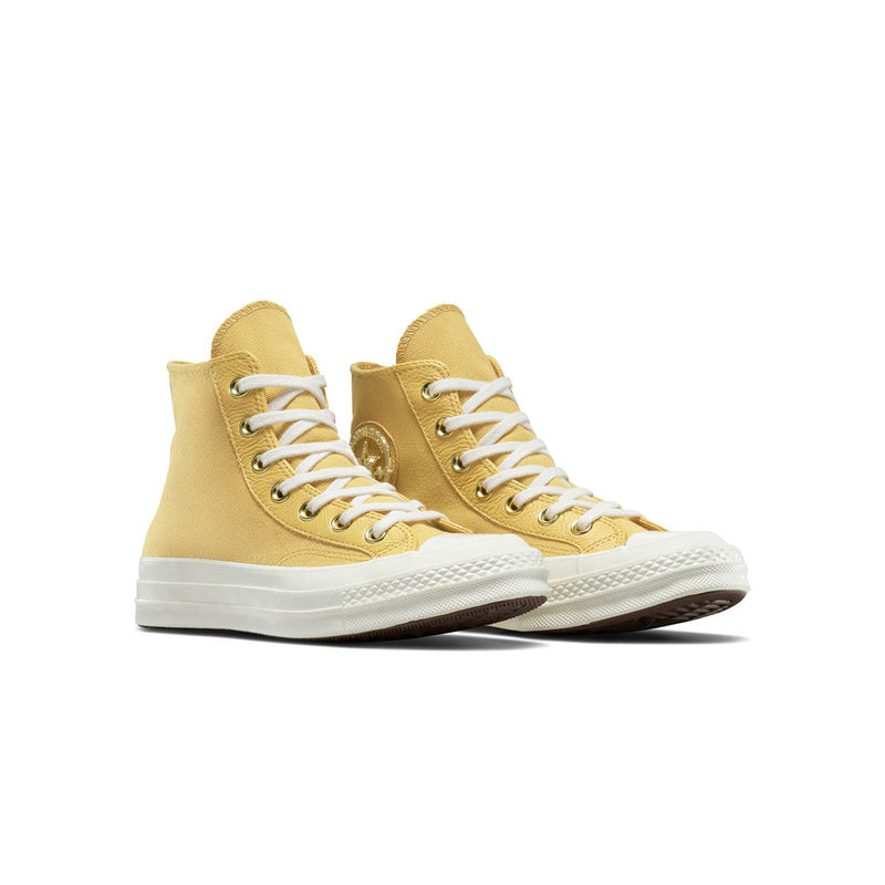 Converse Unisex Chuck 70 Gold High Top Sneaker (UK 3)