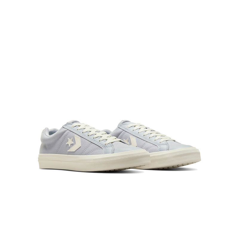 Converse Unisex Sport Casual Low Top Sneaker (UK 3)
