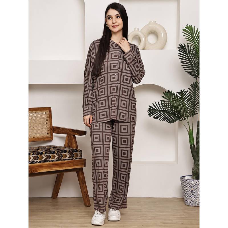 Kanvin Women Brown Geometric Full Sleeves Night Suit (M)
