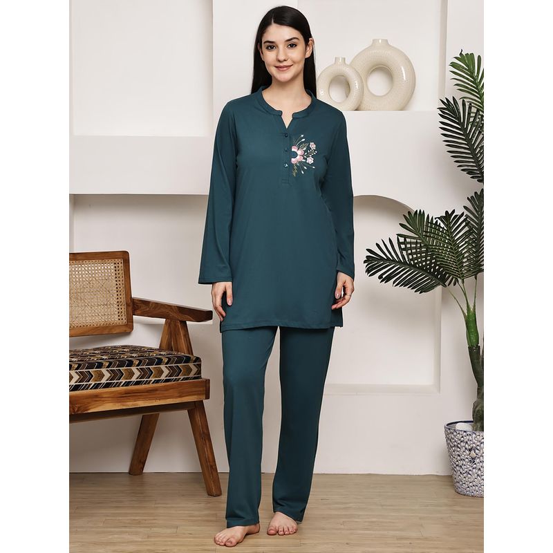 Kanvin Women Teal Embroidered Full Sleeves Night Suit (M)