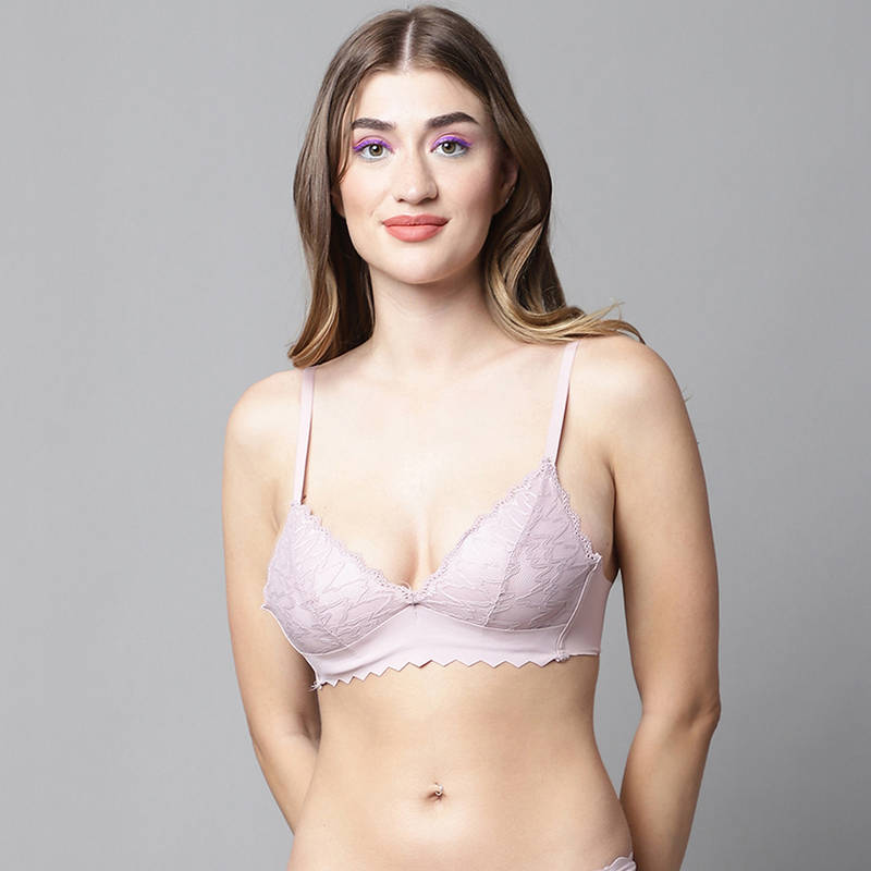 PrettyCat Lightly Padded Non-Wired Floral Lace Partywear Bralette Bra (34B)