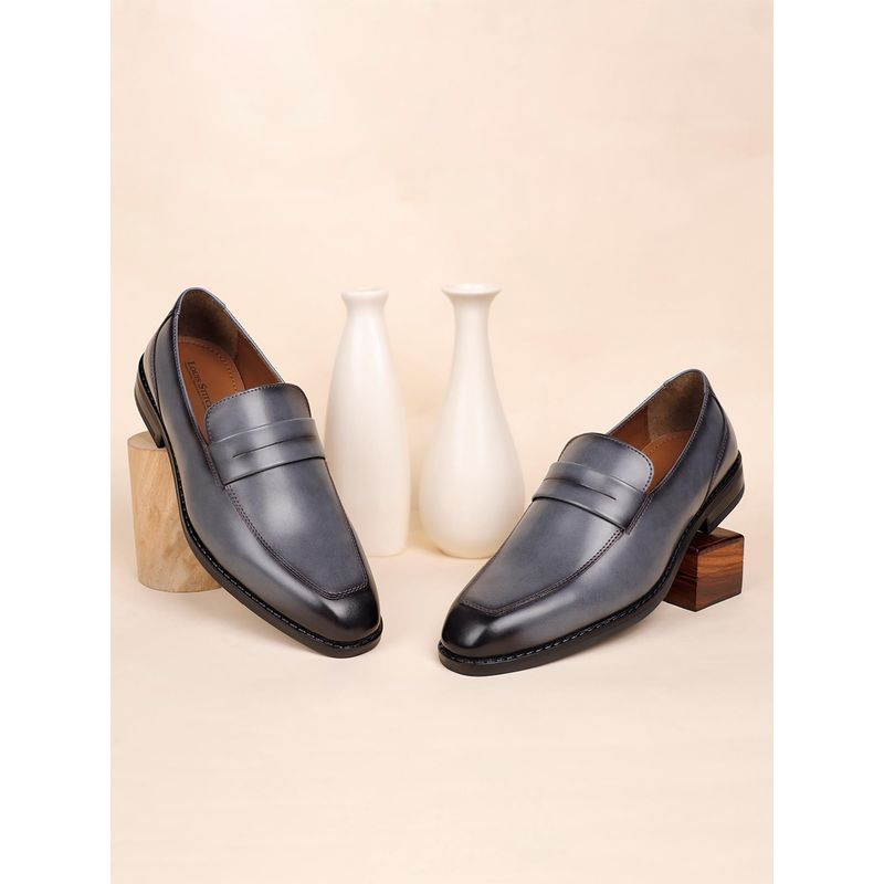 Louis Stitch Men Ash Grey Formal Slip-On Moccasin Shoes (UK 8)