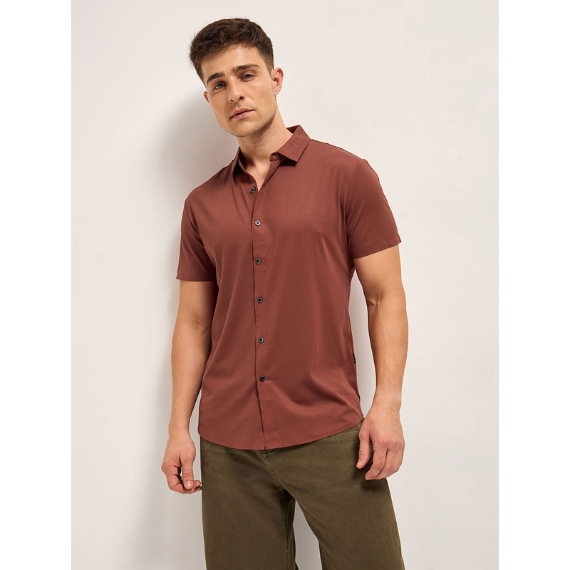 THE BEAR HOUSE Red Solid Slim Fit Water Repellent Performance Shirt (3XL)