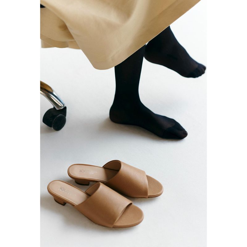 Vanilla Moon Women Jackson Sandals - Beige (EURO 36)