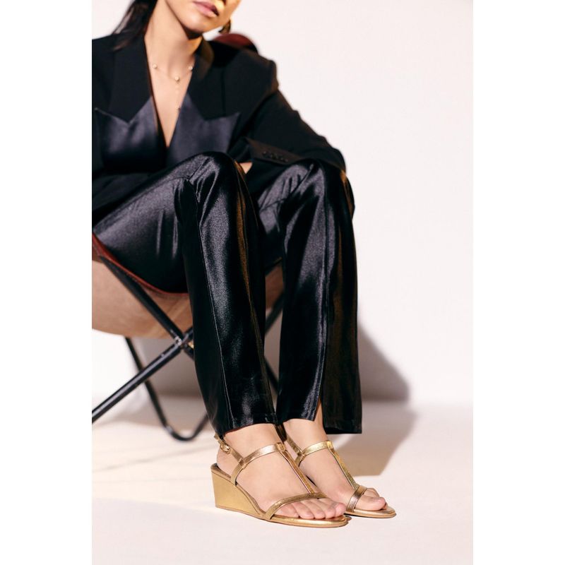 Vanilla Moon Women Dae Wedges - Gold (EURO 39)