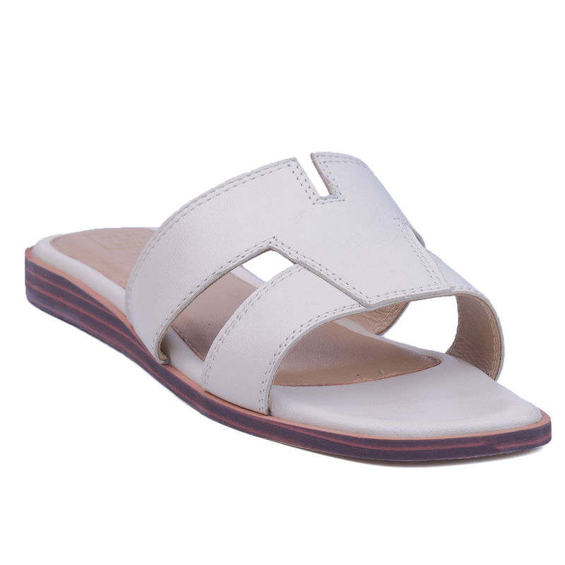 Heel Your Sole Women White Dory Flats (EURO 36)