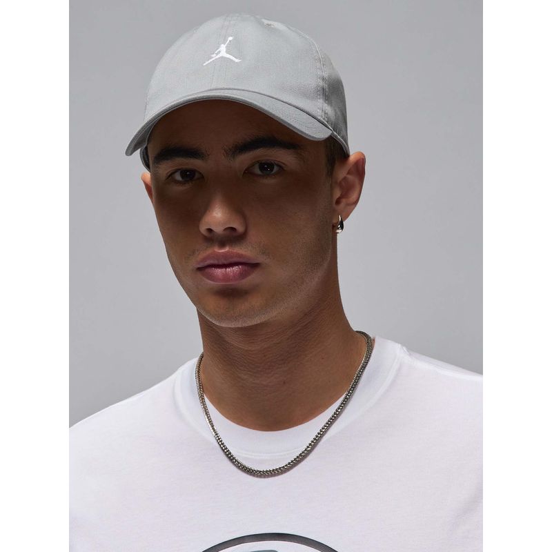 Nike Jordan Club Unstructured Curved-Bill Hat (M/L)