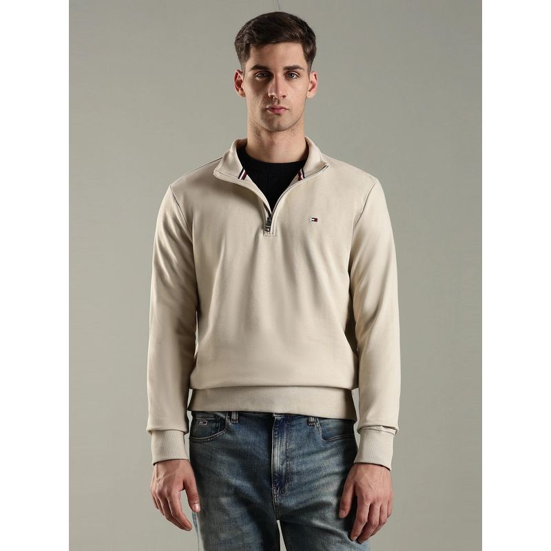 Tommy Hilfiger Solid Regular Fit Cotton Sweatshirt- Cream (M)