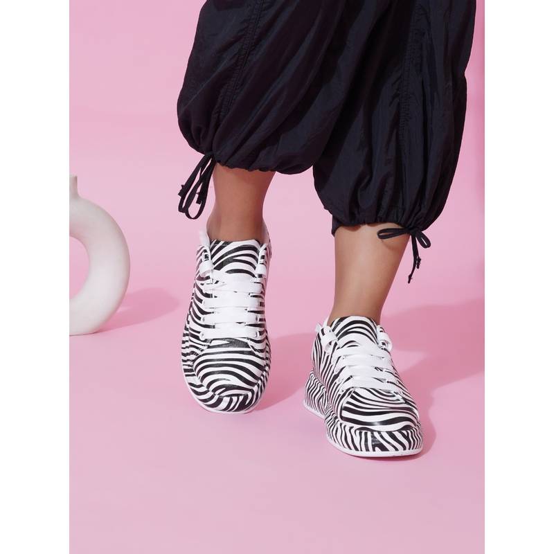 The White Pole Women's White Casual Sneakers (EURO 36)