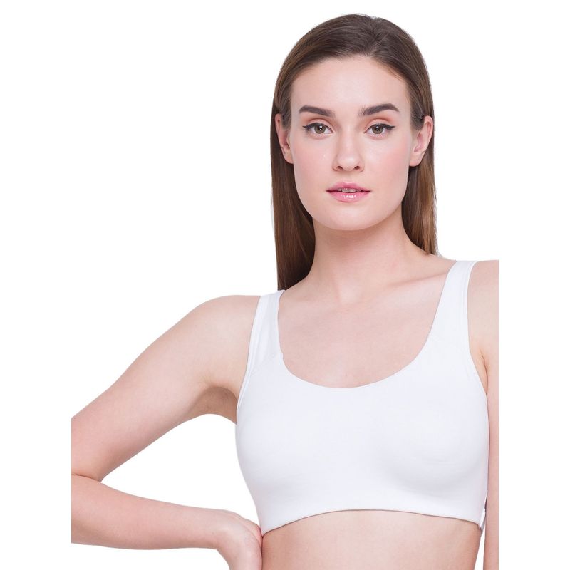 Candyskin Women'S Medium Impact Cotton Removable Padded Wirefree Sports Bra - White (M)