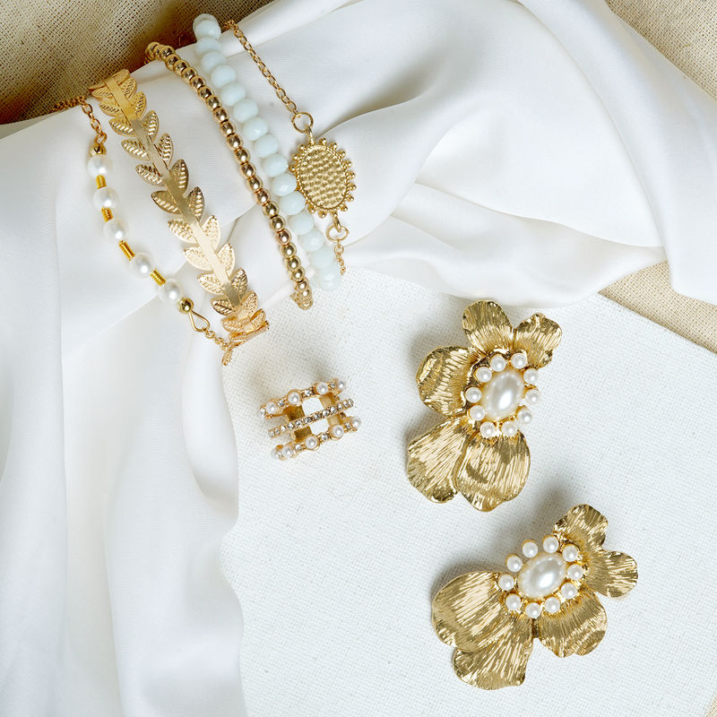 Joker & Witch Polaris Jewelry Set For Women: Buy Joker & Witch Polaris 