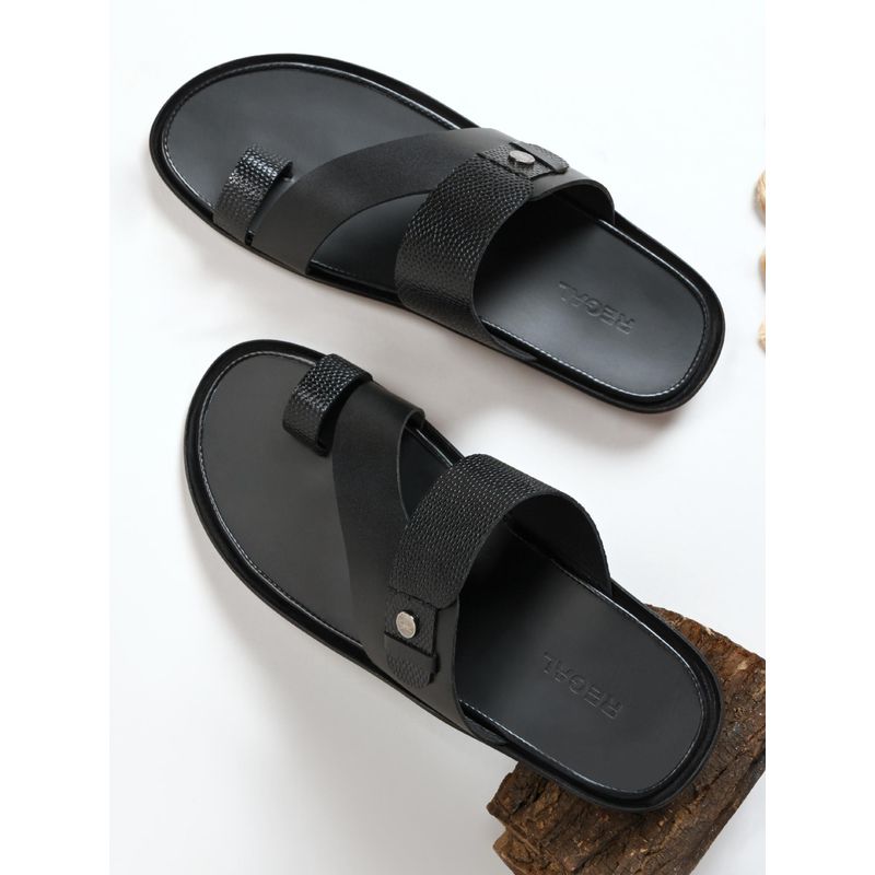 REGAL Black Men Textured Leather Sandals (UK 7)