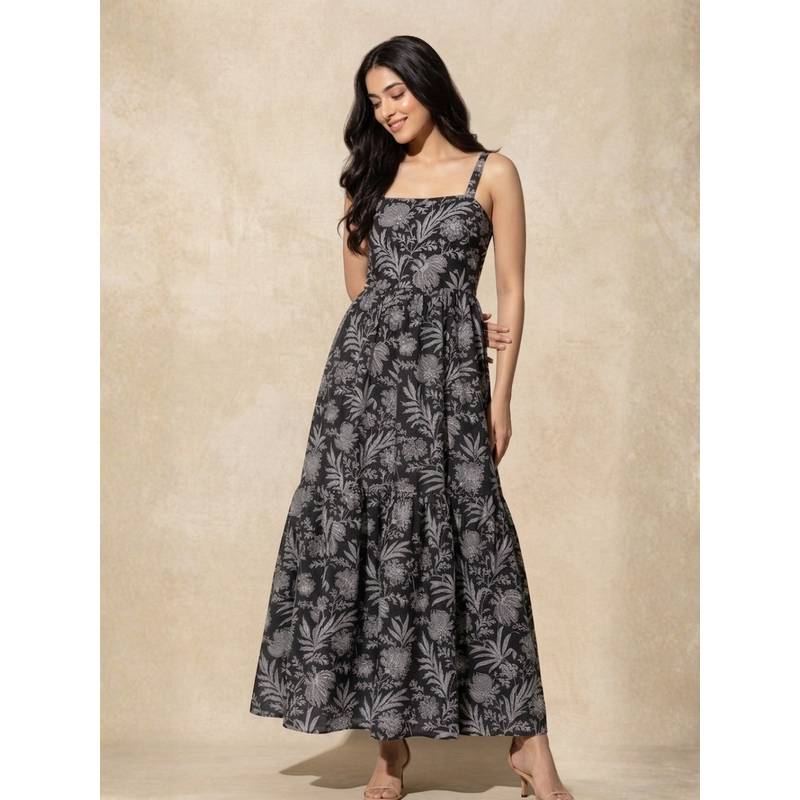 WomanLikeU Black Floral Printed Dress (S)