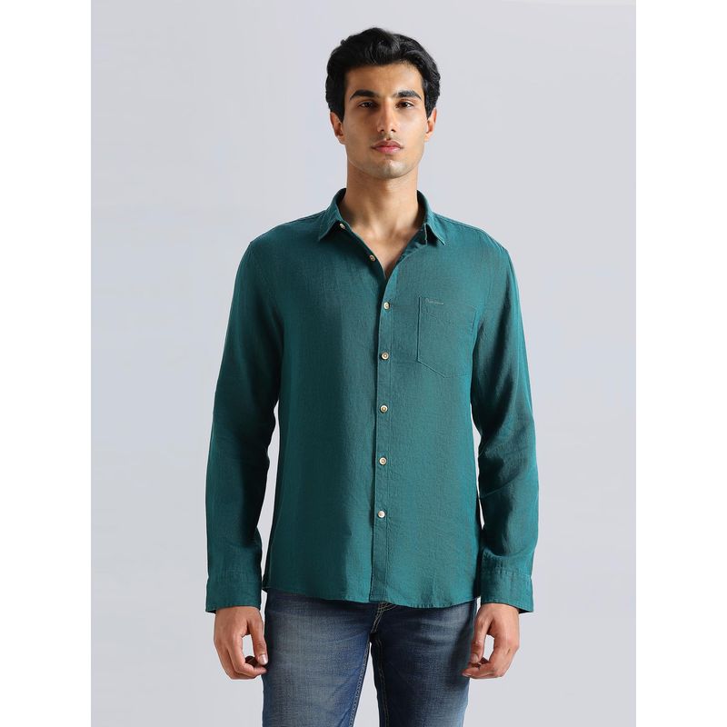 Pepe Jeans Men Green Solid Regular Fit Casual Shirt (M)