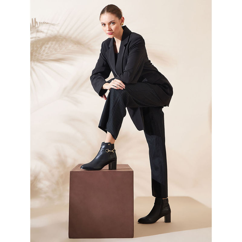 Peach Flores Reign Leather Boots-Black (EURO 36)