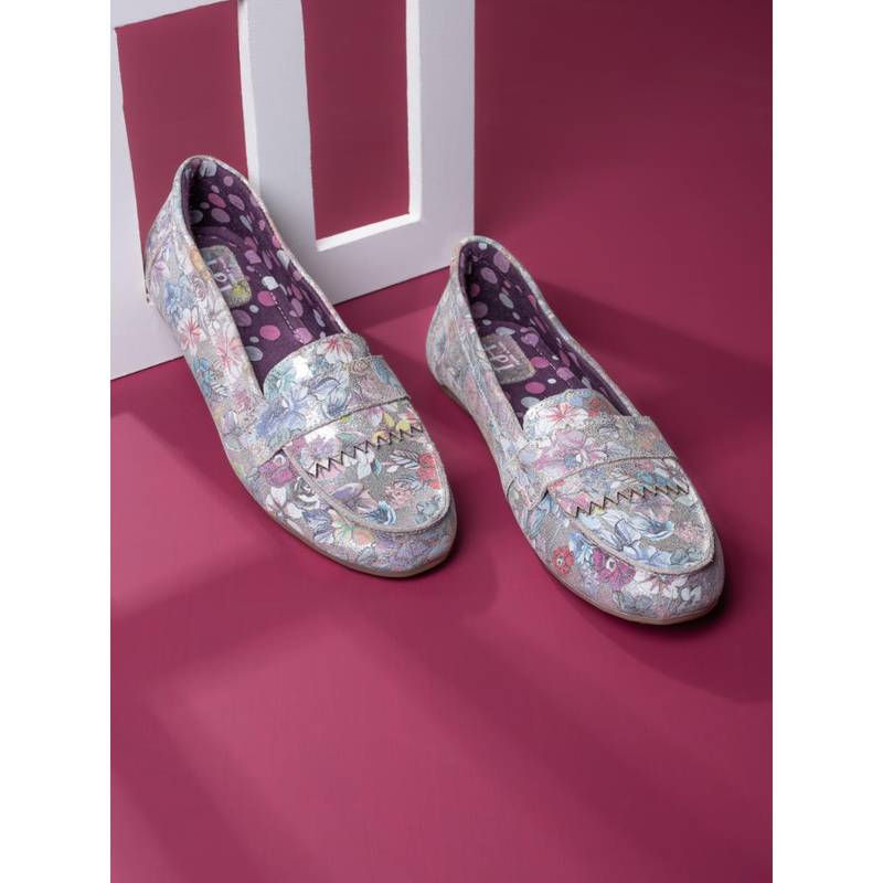 Hydes N Hues Hy273-Silver Women Loafers (EURO 36)