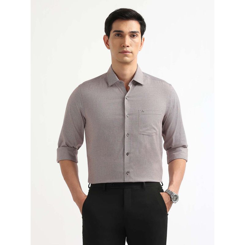 Arrow Men Brown Textured Manhattan Slim Fit Dobby Shirt (42)