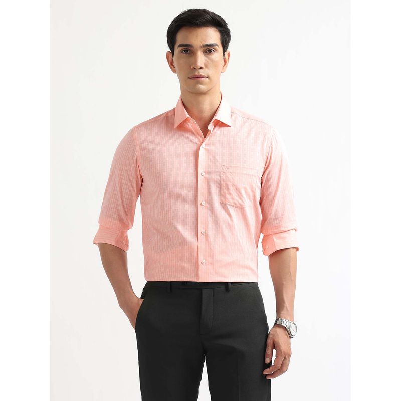 Arrow Men Peach Checks Manhattan Slim Fit Dobby Shirt (40)