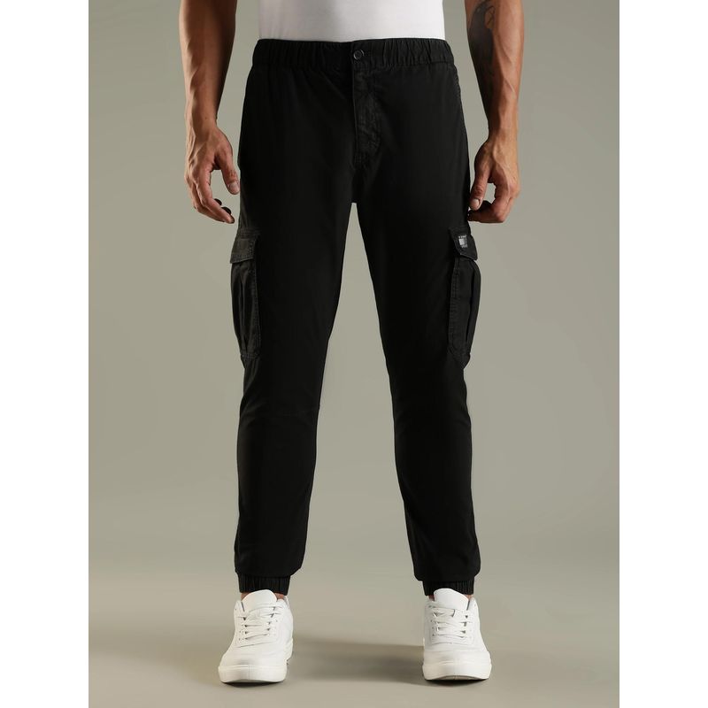 Tommy Hilfiger Black Slim Fit Solid Mid Rise Joggers (28)