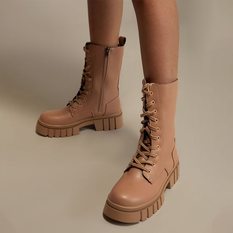 tie up combat boots